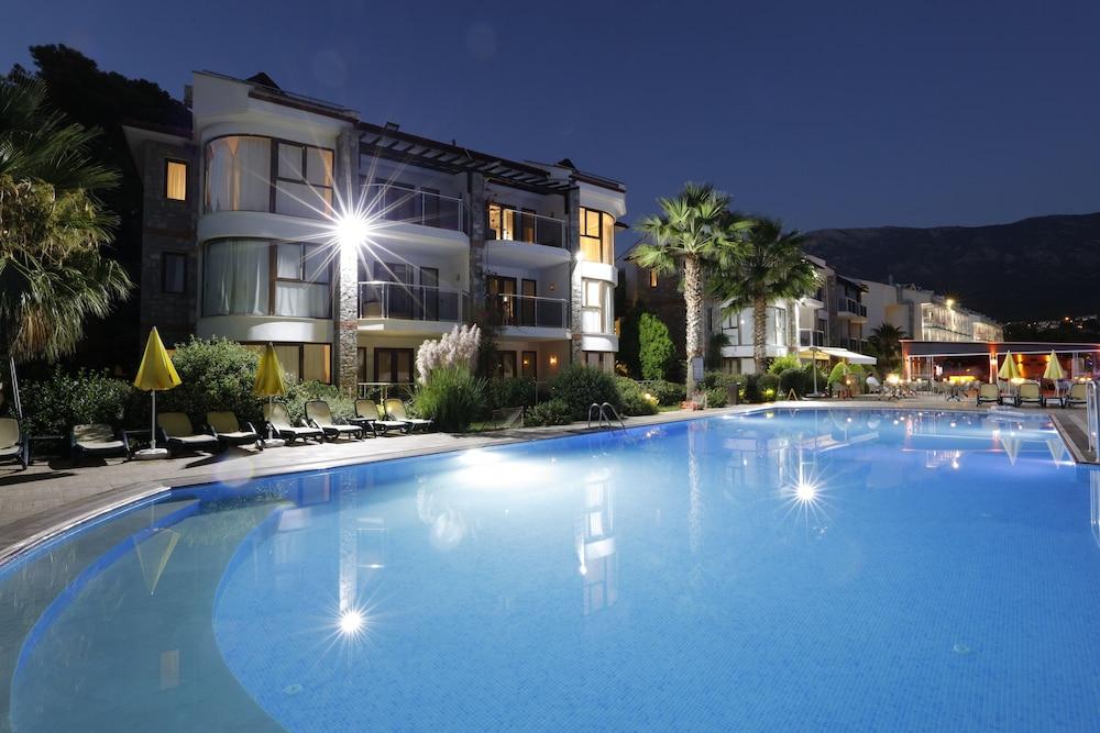 Golden Life Heights Deluxe Suite Hotel - Adult Only Ölüdeniz Zewnętrze zdjęcie