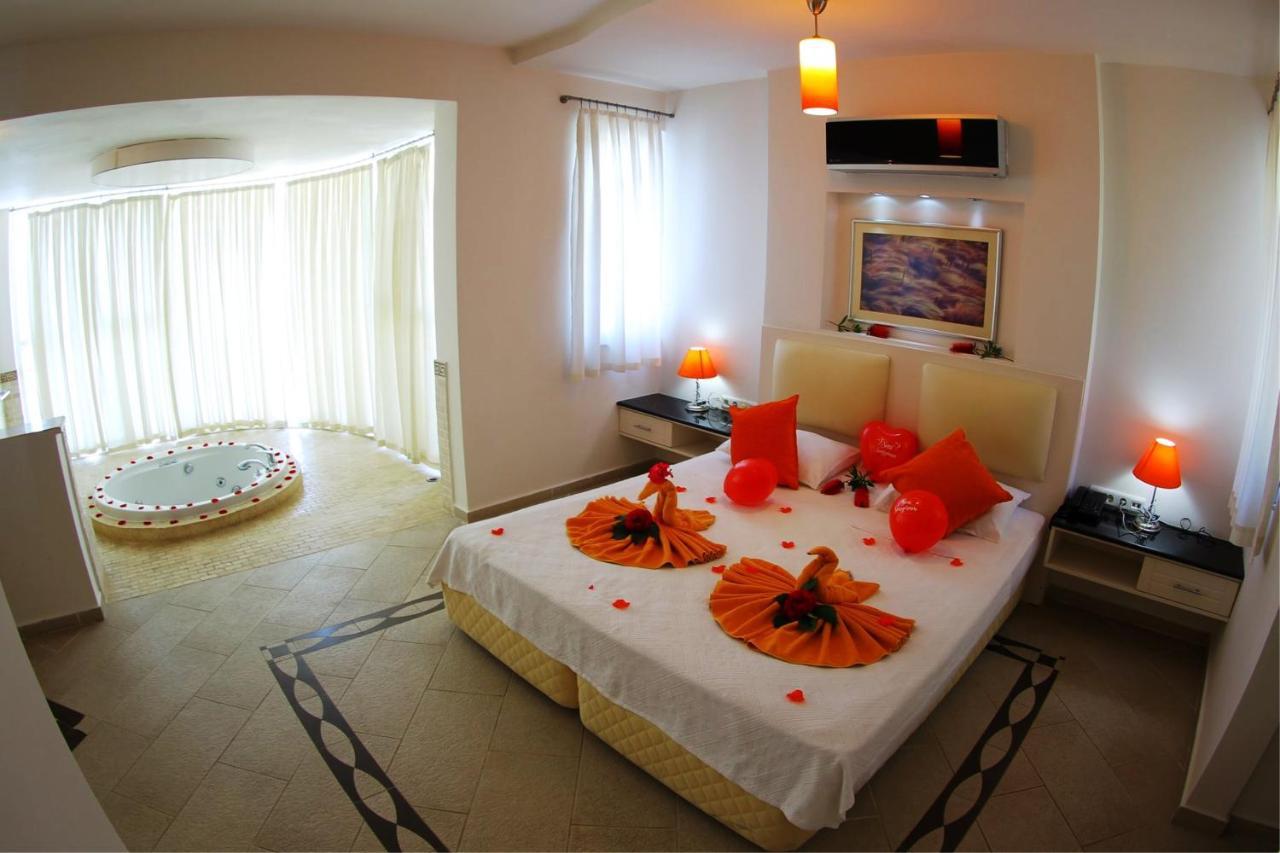 Golden Life Heights Deluxe Suite Hotel - Adult Only Ölüdeniz Zewnętrze zdjęcie