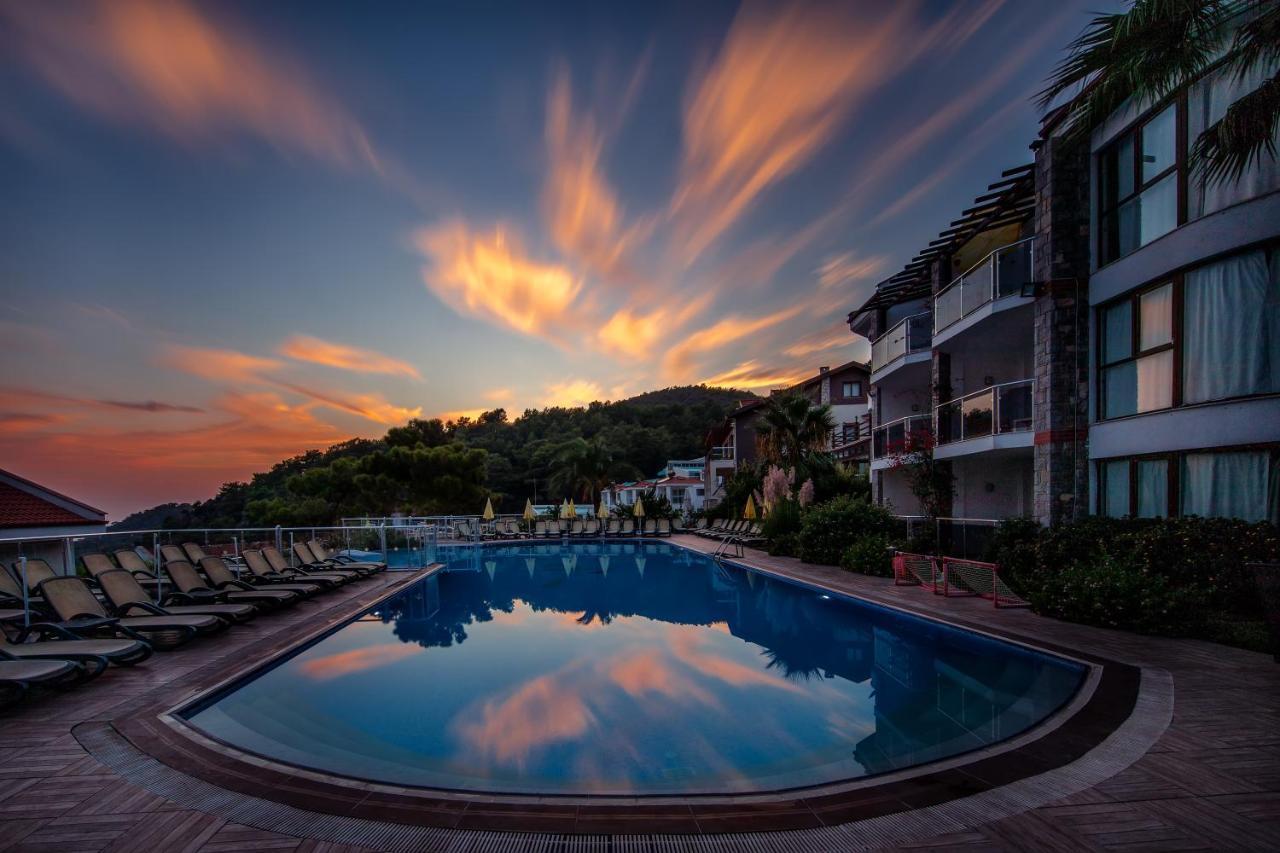 Golden Life Heights Deluxe Suite Hotel - Adult Only Ölüdeniz Zewnętrze zdjęcie